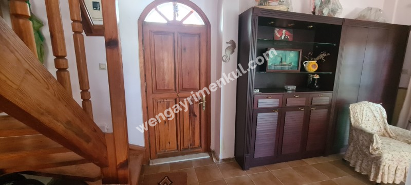 DENİZCİLER SİTESİ MÜSTAKİL 6+2 SATILIK VİLLA