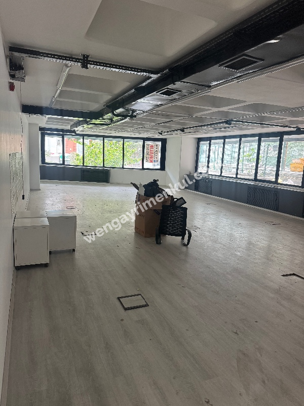 ŞİŞLİ UBM PLAZA’DA KİRALIK OFİS 