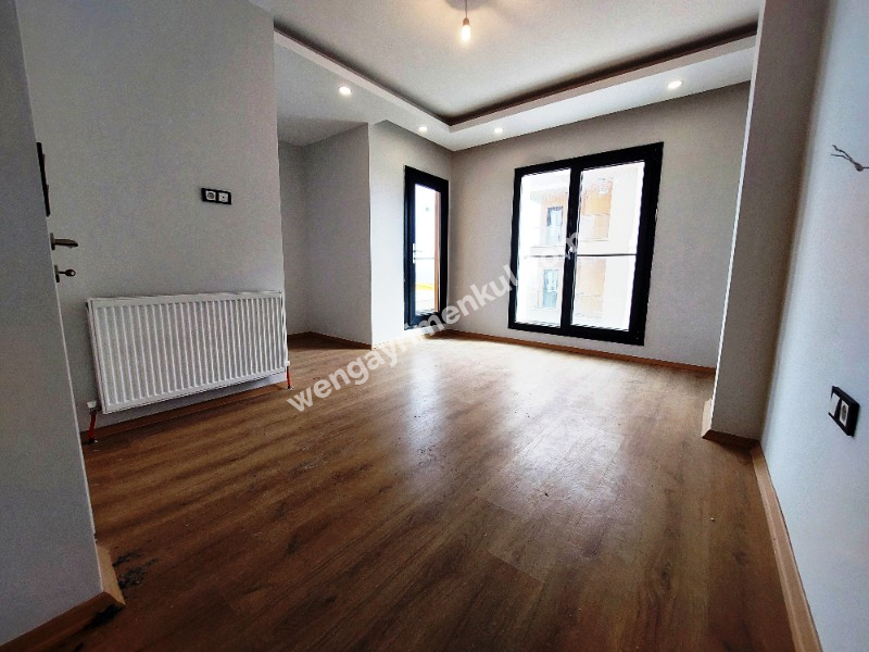 WEN BERKAN GÜLER'DEN BEYLİKDÜZÜ MARE 36 SİTESİNDE 3+1 120m2 DENİZ MANZARALI HAVUZLU