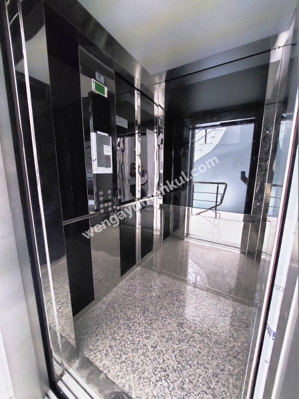 WEN BERKAN GÜLER'DEN BEYLİKDÜZÜ MARE 36 SİTESİNDE 3+1 120m2 DENİZ MANZARALI HAVUZLU