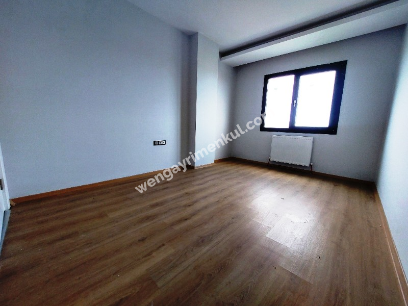 WEN BERKAN GÜLER'DEN BEYLİKDÜZÜ MARE 36 SİTESİNDE 3+1 120m2 DENİZ MANZARALI HAVUZLU