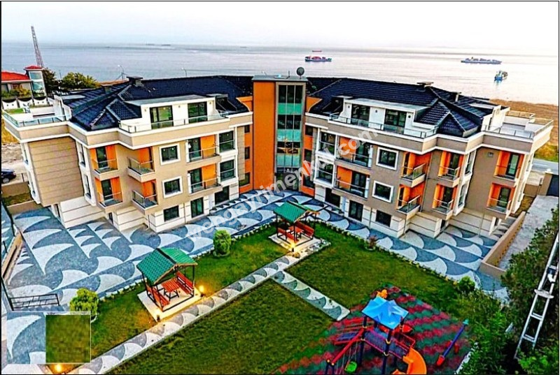 WEN BERKAN GÜLER'DEN BEYLİKDÜZÜ MARE 36 SİTESİNDE 3+1 120m2 DENİZ MANZARALI HAVUZLU