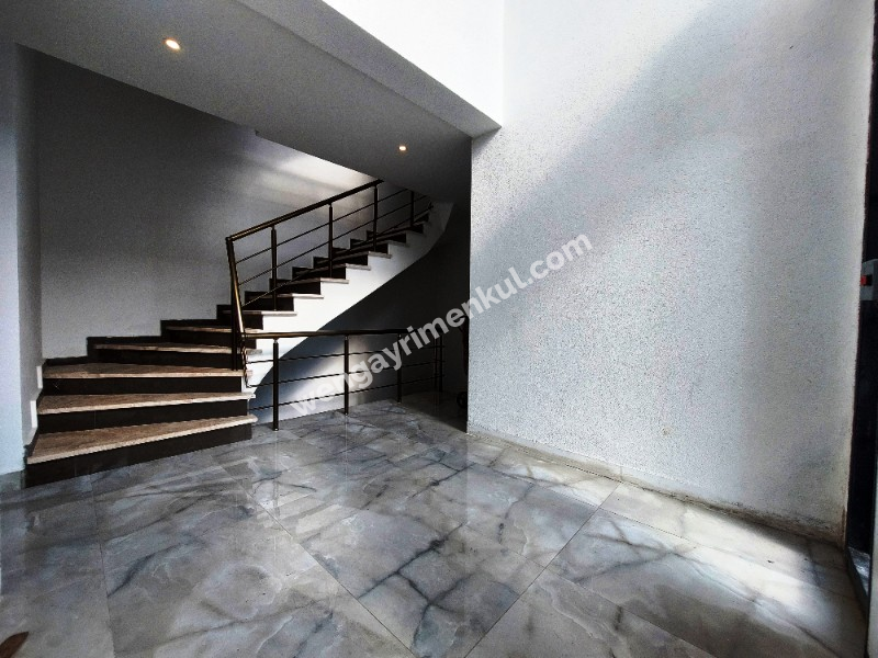 WEN BERKAN GÜLER'DEN BEYLİKDÜZÜ MARE 36 SİTESİNDE 3+1 120m2 DENİZ MANZARALI HAVUZLU