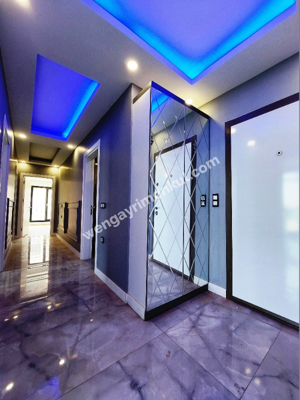 WEN BERKAN GÜLER'DEN BEYLİKDÜZÜ MARE 36 SİTESİNDE 3+1 120m2 DENİZ MANZARALI HAVUZLU