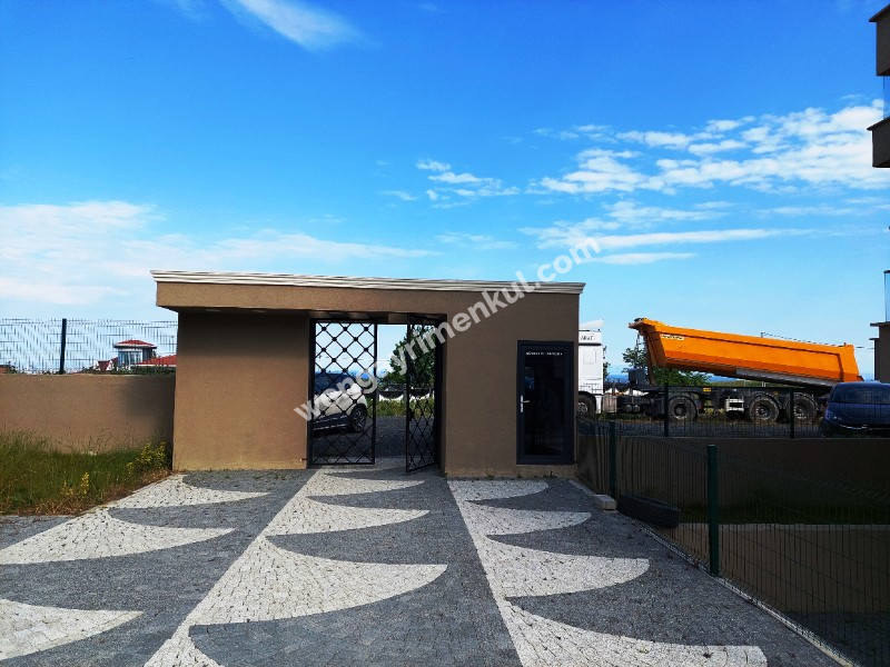 WEN BERKAN GÜLER'DEN BEYLİKDÜZÜ MARE 36 SİTESİNDE 3+1 120m2 DENİZ MANZARALI HAVUZLU