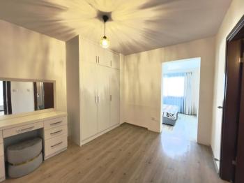 Çatalköy Merkezi  Konumda Geniş Bahçeli  3+1 Kiralık Villa