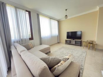 Çatalköy Merkezi  Konumda Geniş Bahçeli  3+1 Kiralık Villa