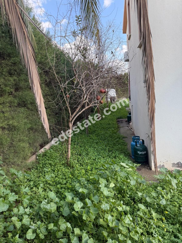 Lefkoşa Hamitköy'de OKMAR YAKININDA SATILIK 3+1 MÜSTAKİL VİLLA