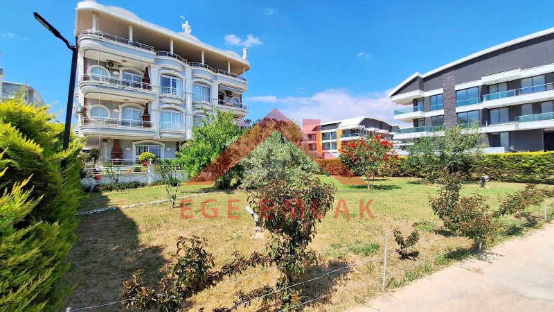 Didim Altınkumda Satılık Yüksek Giriş Yazlık