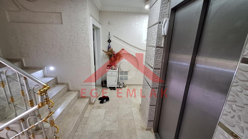 Didim Altınkumda Satılık Yüksek Giriş Yazlık