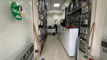 Elmas'tan Güvenevler’de Mersin'in En İşlek Caddesinde Fırsat Dükkanı