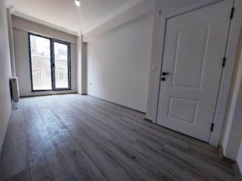 WEN BERKAN GÜLER'DEN BUTİK SİTEDE 2+1 Y.GİRİŞ 90m2 KAPALI OTOPARK GÜVENLİK