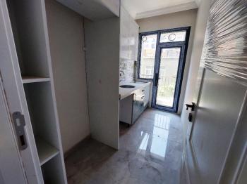 WEN BERKAN GÜLER'DEN BUTİK SİTEDE 2+1 Y.GİRİŞ 90m2 KAPALI OTOPARK GÜVENLİK