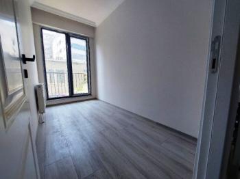WEN BERKAN GÜLER'DEN BUTİK SİTEDE 2+1 Y.GİRİŞ 90m2 KAPALI OTOPARK GÜVENLİK