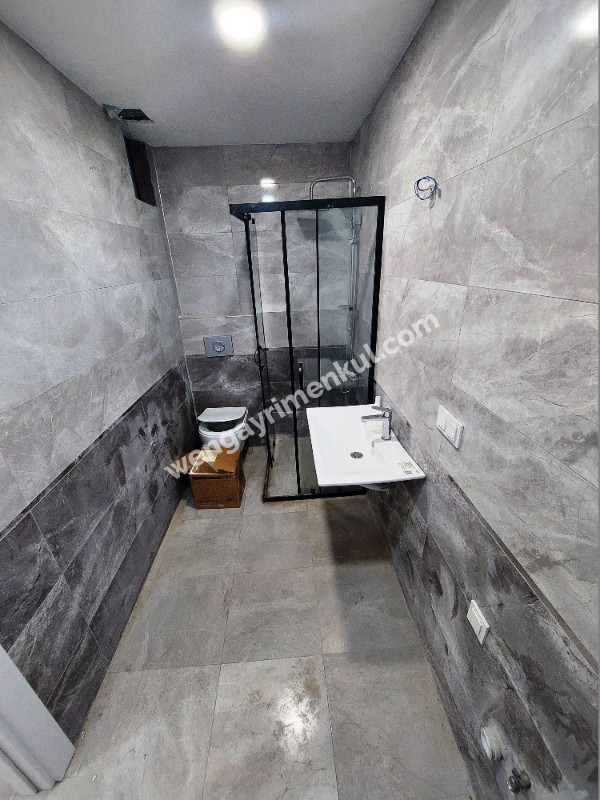WEN BERKAN GÜLER'DEN BUTİK SİTEDE 2+1 Y.GİRİŞ 90m2 KAPALI OTOPARK GÜVENLİK