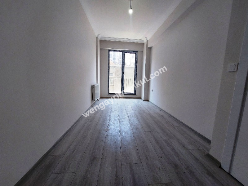 WEN BERKAN GÜLER'DEN BUTİK SİTEDE 2+1 Y.GİRİŞ 90m2 KAPALI OTOPARK GÜVENLİK