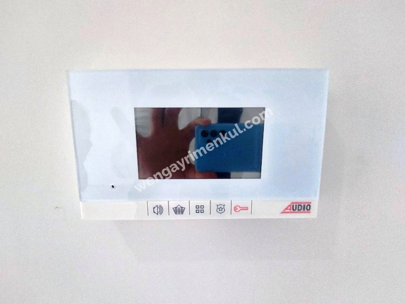 WEN BERKAN GÜLER'DEN BUTİK SİTEDE 2+1 Y.GİRİŞ 90m2 KAPALI OTOPARK GÜVENLİK