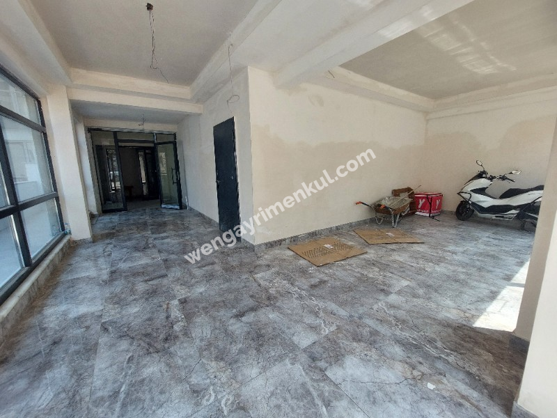 WEN BERKAN GÜLER'DEN BUTİK SİTEDE 2+1 Y.GİRİŞ 90m2 KAPALI OTOPARK GÜVENLİK