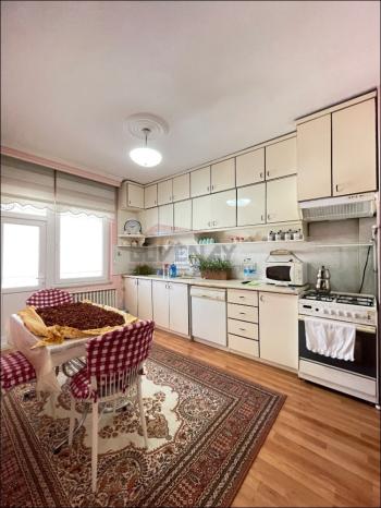 Güvenay - Çorum Bahabey Cadde Üzeri 3+1 Eşyalı Kiralık Daire