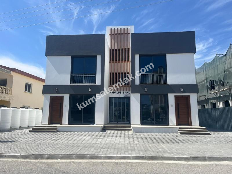 LEFKOŞA GÖNYELİ BÖLGESİNDE SATILIK TÜRK MALI 2+1 YENİ SIFIR DAİRELER