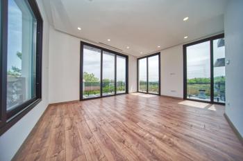  KKTC Girne Zeytinlik Bölgesinde Satılık Türk Tapulu Havuzlu 4+1 Lüks Villa