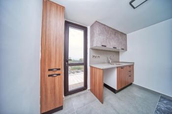  KKTC Girne Zeytinlik Bölgesinde Satılık Türk Tapulu Havuzlu 4+1 Lüks Villa