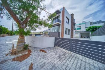  KKTC Girne Zeytinlik Bölgesinde Satılık Türk Tapulu Havuzlu 4+1 Lüks Villa