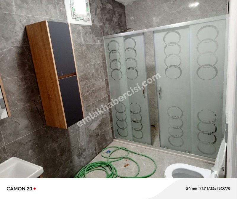 EMLAK HABERCİSİ 'NDEN MUDANYA KUMYAKA'DA SATILIK 166 M2 TAPULU, 265 m2 YAŞAM ALANI OLAN, DENİZ GÖRÜR SATILIK İKİ KATLI MÜSTAKİL EV
