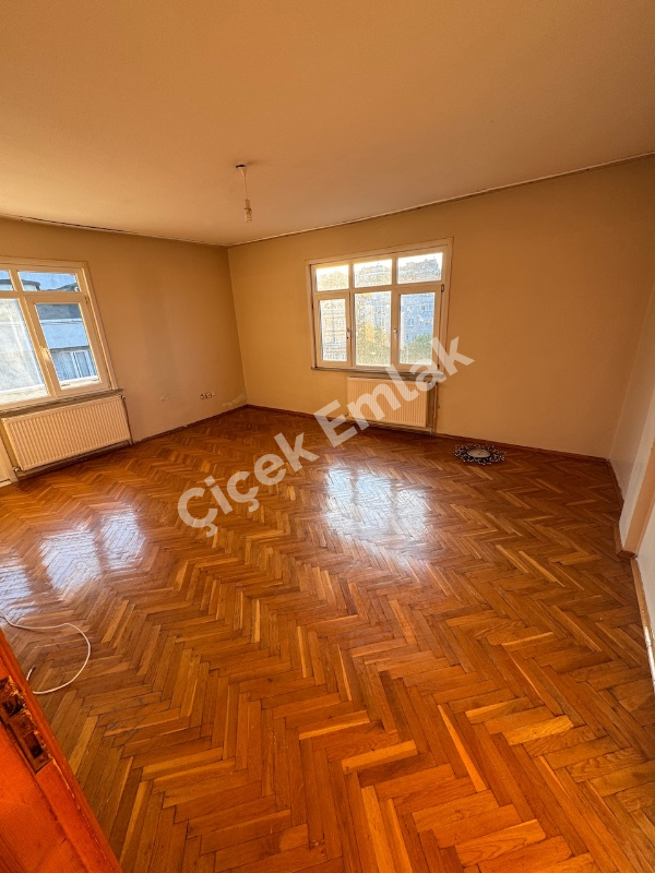 Yeşilpınar Metroya 5 dk | 3+1 | 4.Kat | Geniş Ferah Kiralık Daire