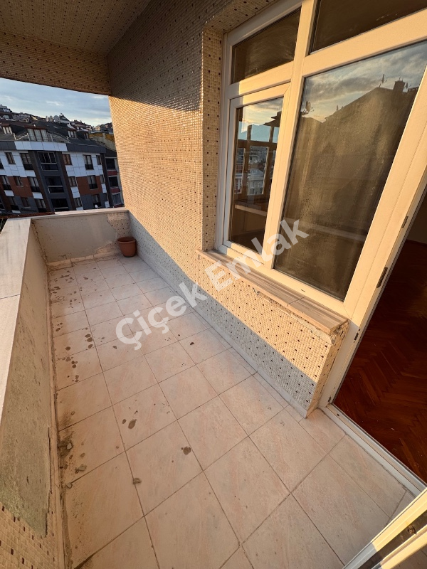 Yeşilpınar Metroya 5 dk | 3+1 | 4.Kat | Geniş Ferah Kiralık Daire