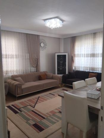 AFYON ÜÇOK EMLAKTAN CUMHURİYET MAH SATILIK ARAKAT 3+1 DAİRE