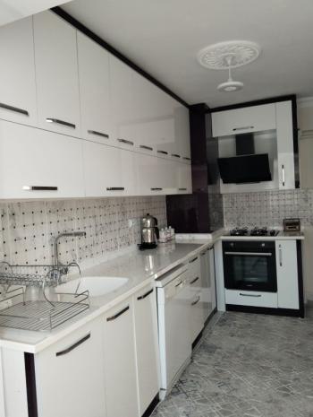 AFYON ÜÇOK EMLAKTAN HARBİŞ GAZİ MAH SATILIK 3+1 ARAKAT DAİRE