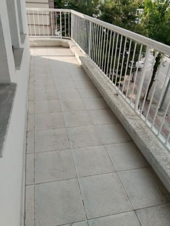 AFYON ÜÇOK EMLAKTAN HARBİŞ GAZİ MAH SATILIK 3+1 ARAKAT DAİRE