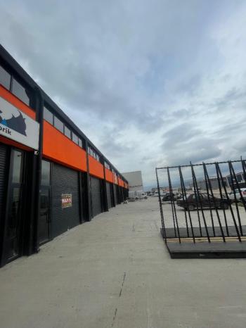 AFYON ÜÇOK EMLAKTAN 2. SANAYİ SİTESİNDE KİRALIK 100M² DÜKKAN