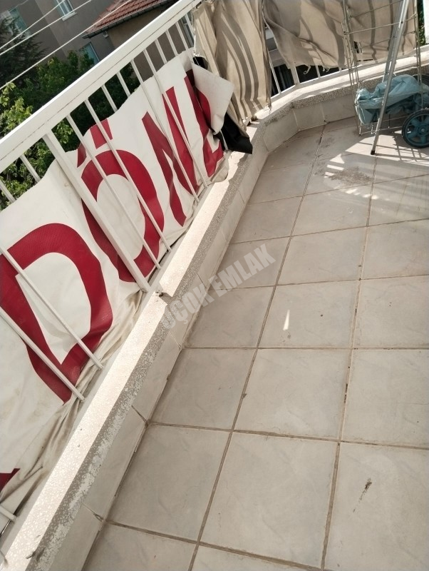 AFYON ÜÇOK EMLAKTAN HARBİŞ GAZİ MAH SATILIK 3+1 ARAKAT DAİRE