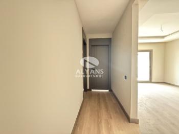 ALYANS'TAN SİTE İÇİ SOSYAL ALANLI DENİZ MANZARALI LÜKS SIFIR 2+1
