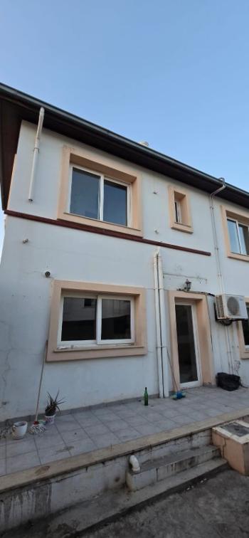 Girne Doğanköy Bölgesinde SATILIK 3+1 VİLLA