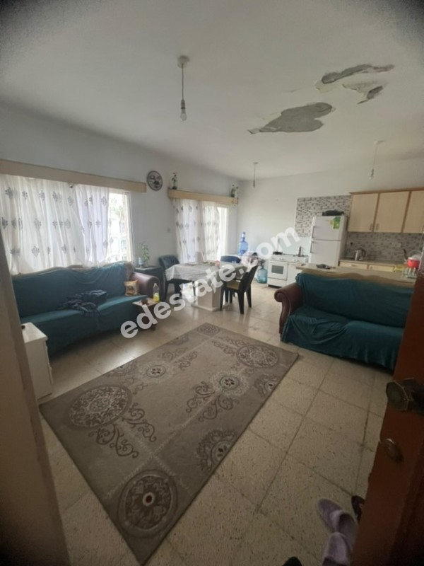Mağusa Karakol Bölgesinde Satılık 3+1 Daire