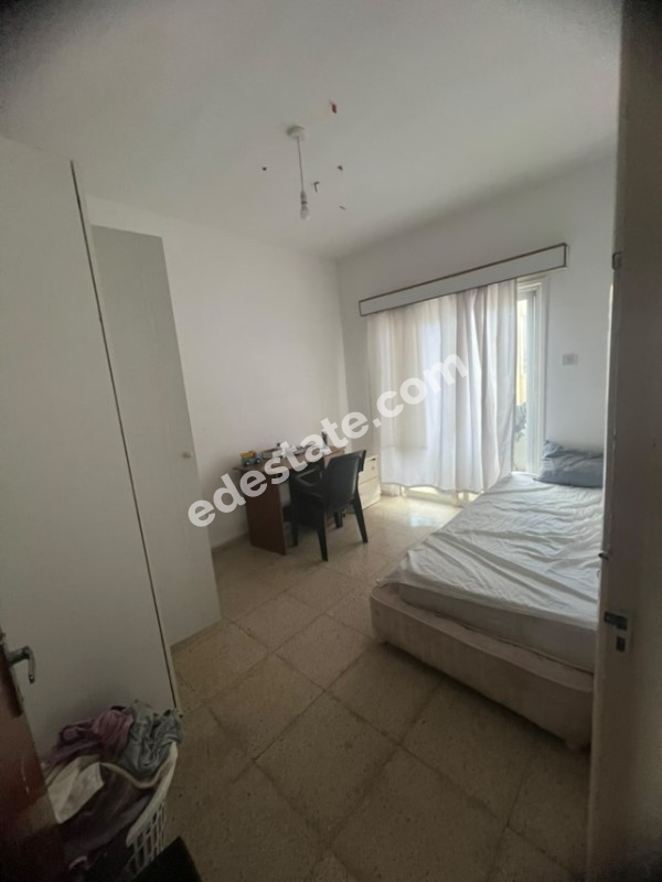 Mağusa Karakol Bölgesinde Satılık 3+1 Daire