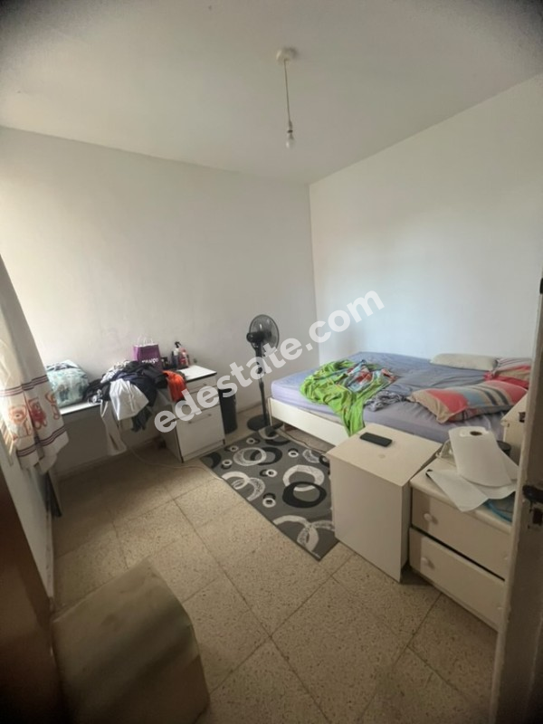 Mağusa Karakol Bölgesinde Satılık 3+1 Daire
