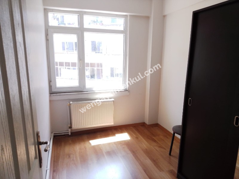 Beşiktaş merkezde,Arakat 2+1 Şirin daire