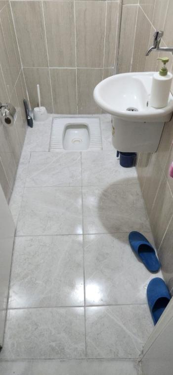 AFYON ÜÇOK EMLAKTAN HARBİŞ GAZİ  MAH. SATILIK BAKIMLI ARAKAT 3+1 DAİRE