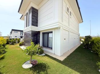 Didim'de Satılık Tasarım Harikası Villa