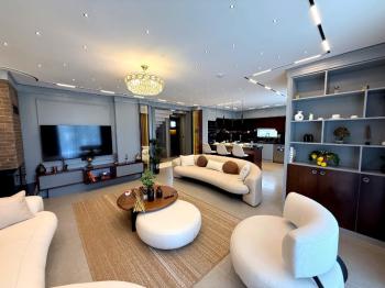 Didim'de Satılık Tasarım Harikası Villa