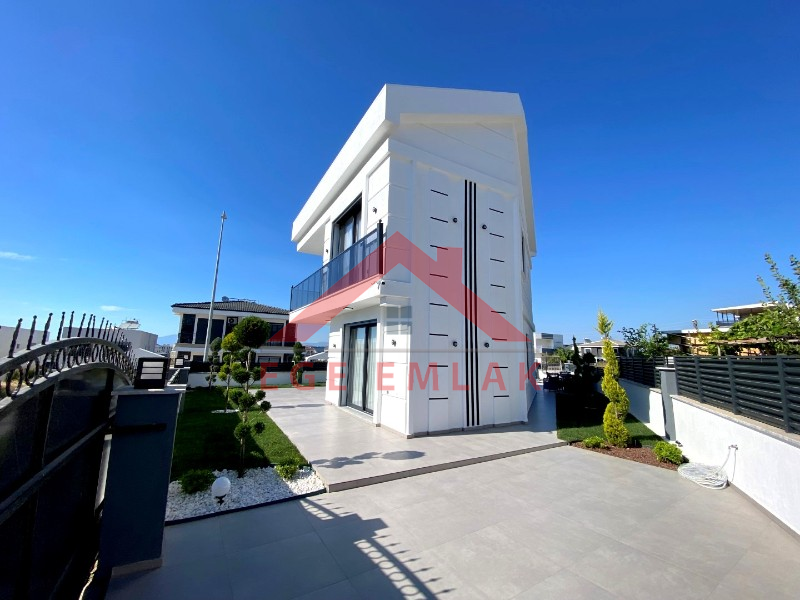 Didim'de Satılık Eşyalı Villa