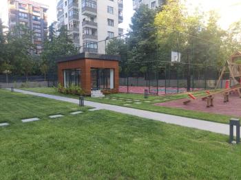 Erenköy İstasyon Caddesinde Kiralık Sıfır Binada 3+1'den 2+1 Çevrili Büyük Daire