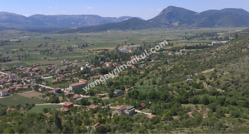 BİLECİK/GÖLPAZARI/KURŞUNLU OVASINDA SATILIK SULANABİLİR TARLA