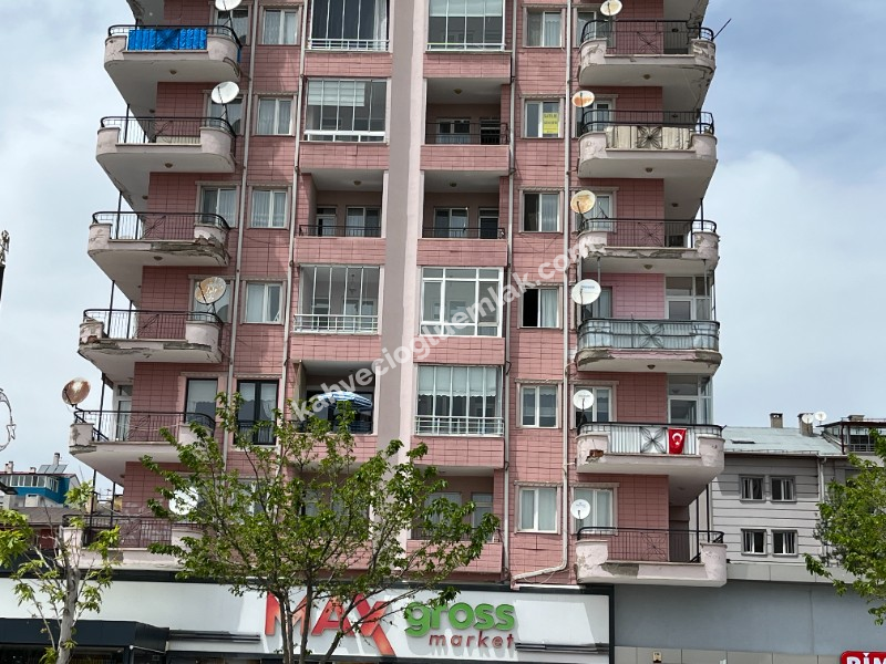 KAHVECİOĞLU EMLAK'DAN KÜMBET SATILIK DAİRE