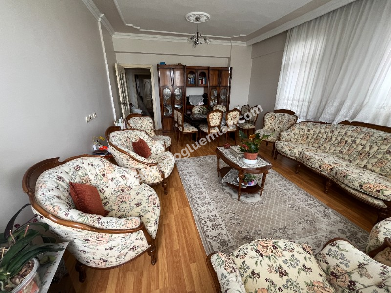 KAHVECİOĞLU EMLAK'DAN KÜMBET SATILIK DAİRE