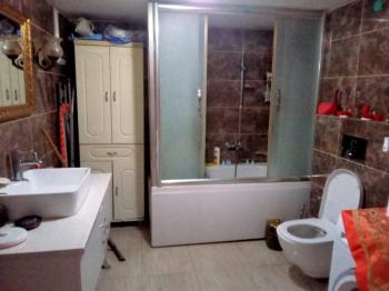 EMLAK HABERCİSİ 'NDEN BURSA, MUDANYA MERKEZDE, BAHÇELİ, 5 YAŞINDA, KAT MÜLKİYETLİ,  2 DAİRELİ MÜSTAKİL EV